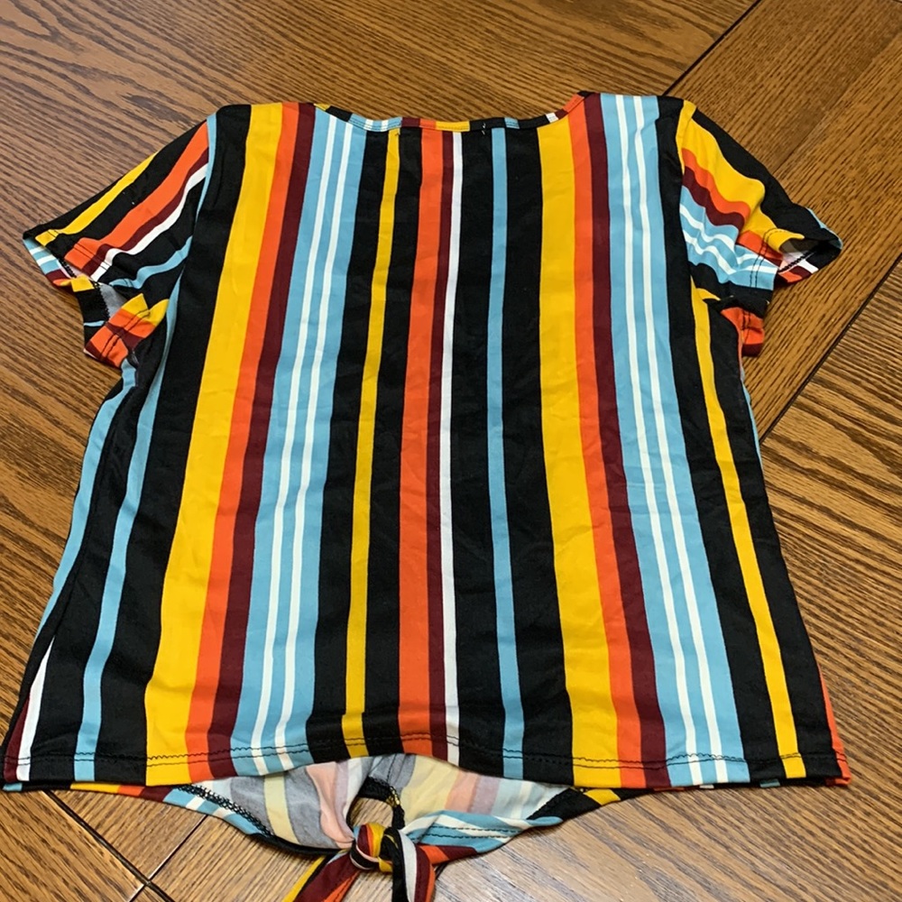 Eye candy crop top size large - Picture 3 of 3